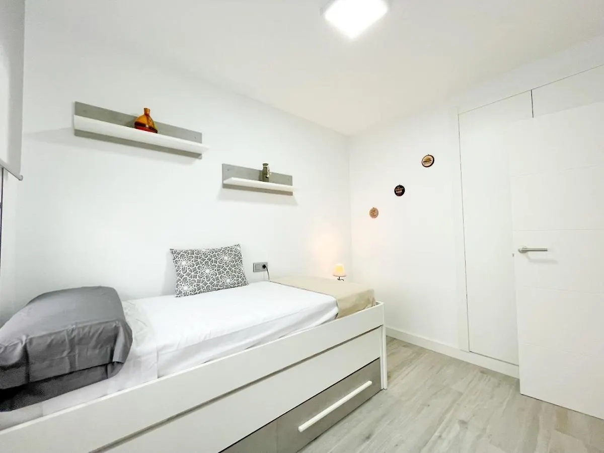 Apartamentos Calamari 1 & 2 Salou Apartment